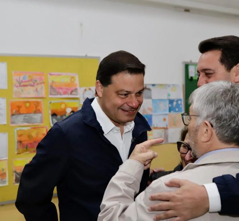Sandro Alex vota em Ponta Grossa e destaca protagonismo municipal
