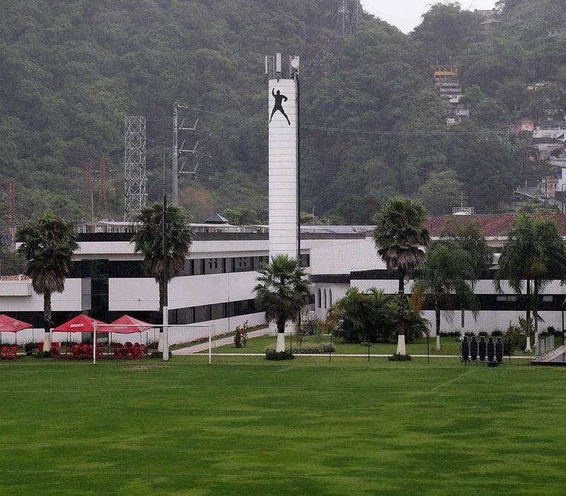 Santos firma acordo com governo e regulariza o CT Rei Pelé