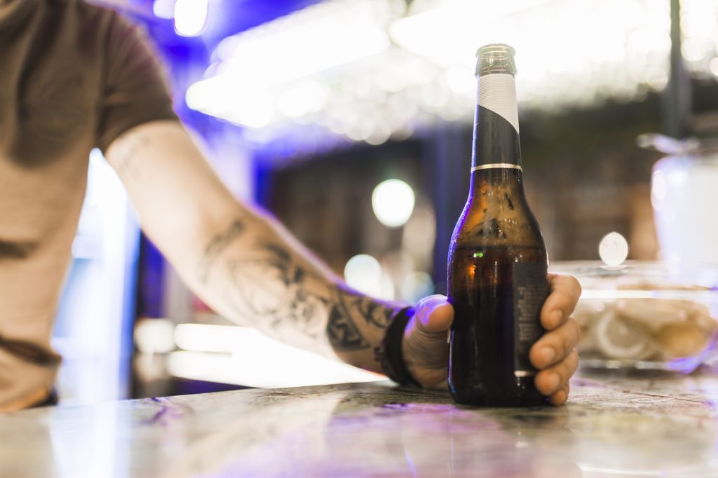 Sem Lei Seca: Paraná libera venda e consumo de bebidas no 1º turno das eleições