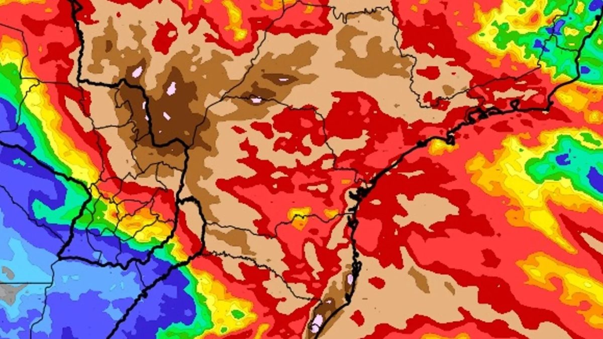 Semana de risco tem perigo de chuva volumosa em sete estados