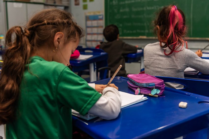 SEMEDI orienta comunidade escolar sobre alterações no calendário de outubro