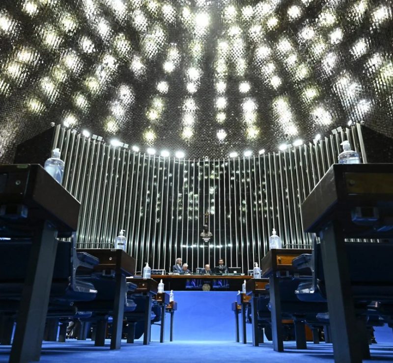 Senado aprova fim da escala 6×1 e nova jornada de 40 horas