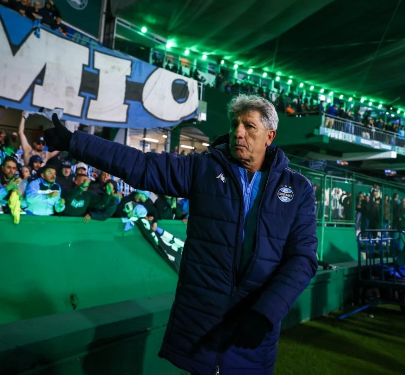 Grêmio respira no brasileirão após primeira vitória fora de casa