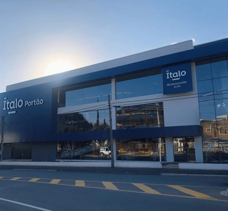 Supermercado em Curitiba reabre com adega renovada e padaria sem glúten