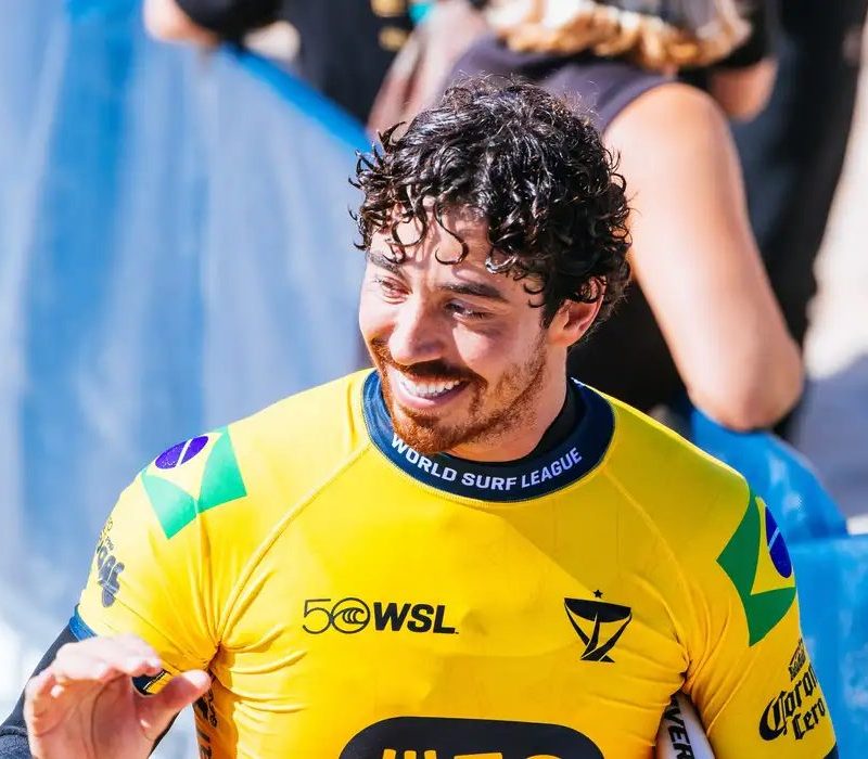 Medina, Ítalo e Dora avançam às quartas do circuito em Peniche