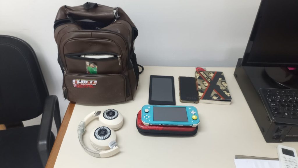 Suspeito de furtar bolsa com tablet e videogame é preso em Paranaguá