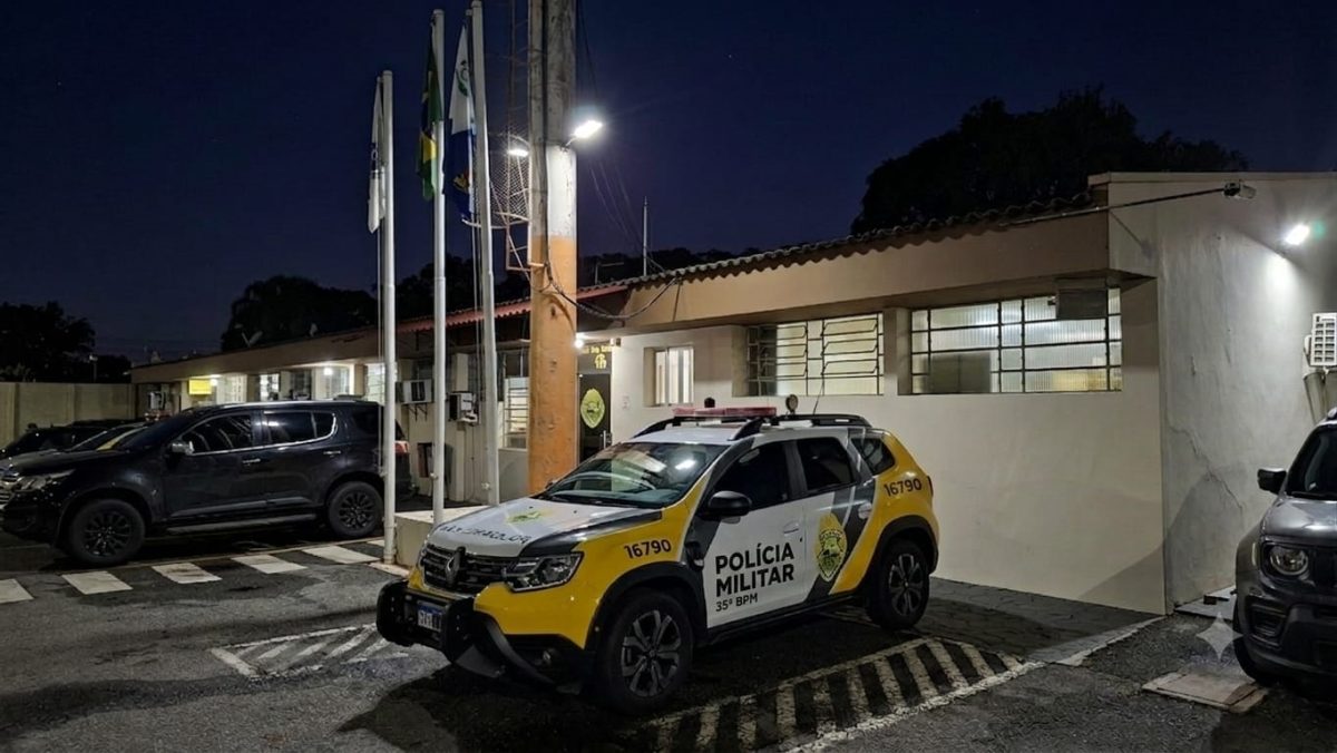 Suspeito de violência doméstica e dano é preso após ameaçar raspar a cabeça da companheira