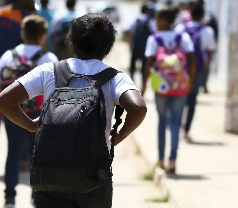 Queda histórica no trabalho infantil marca nova pesquisa no Brasil