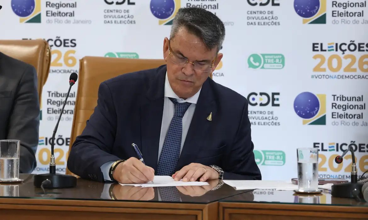TRE-RJ decide pedir apoio de tropas federais para o segundo turno