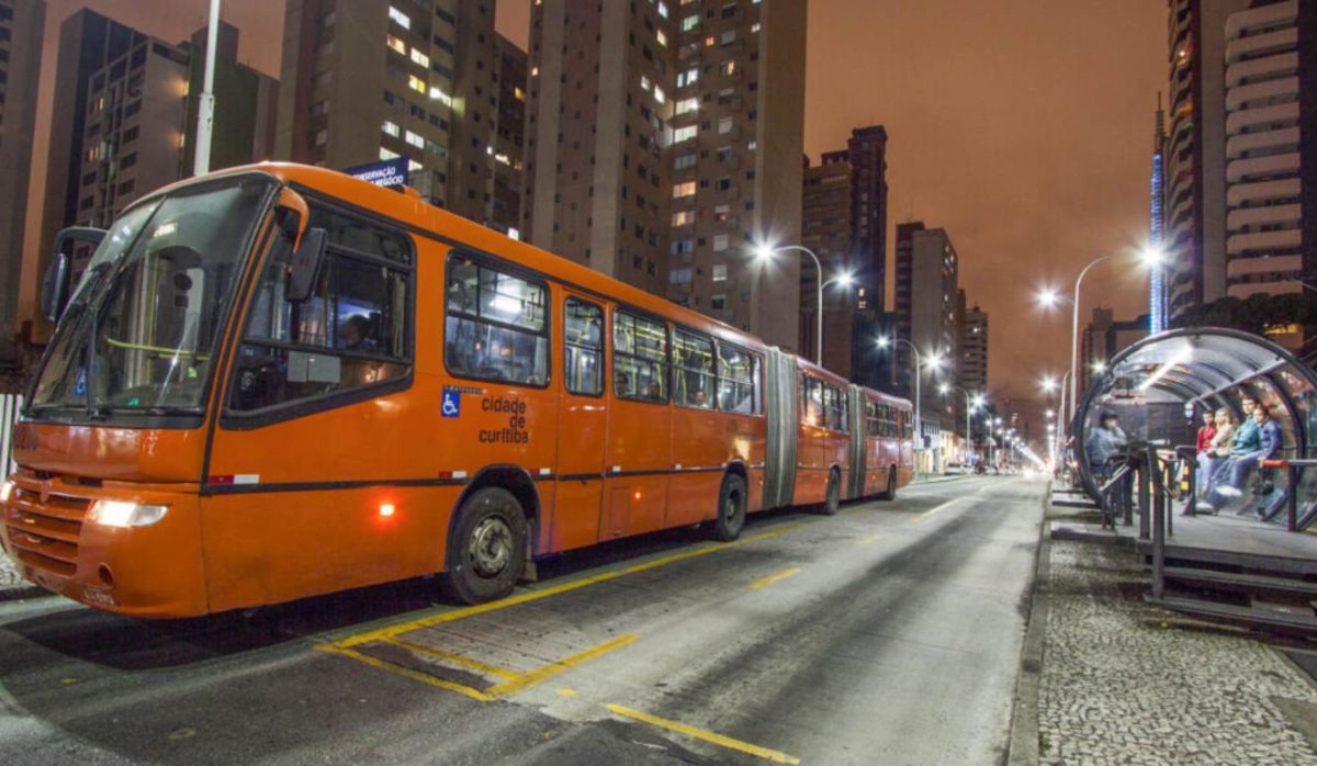 Tribunal de Contas suspende licitação do transporte público de Curitiba