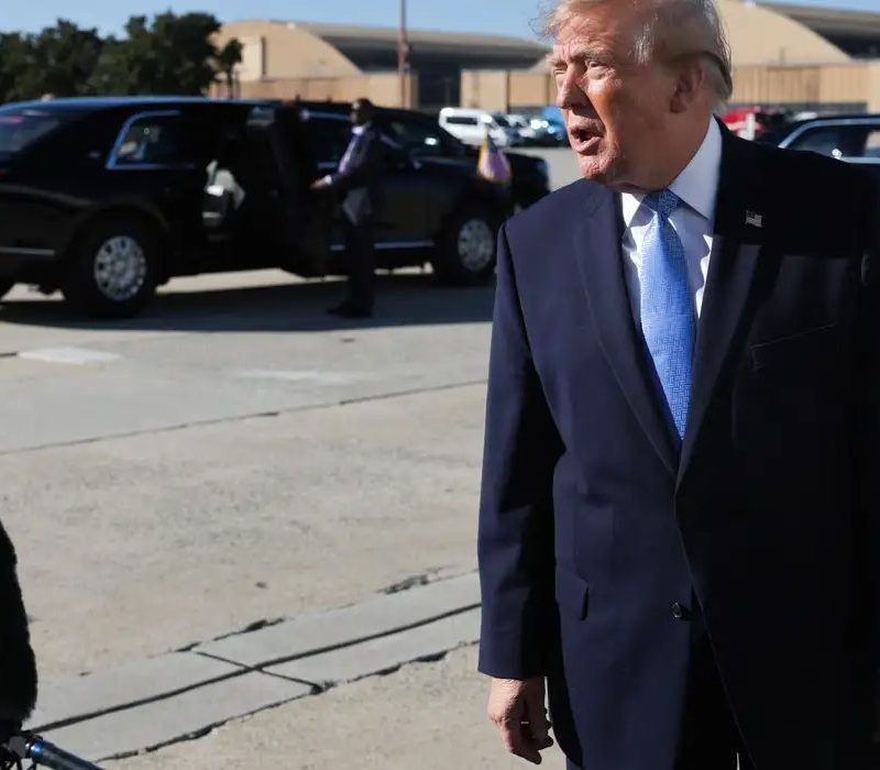 Donald Trump descarta envolvimento após carta de Flávio Bolsonaro