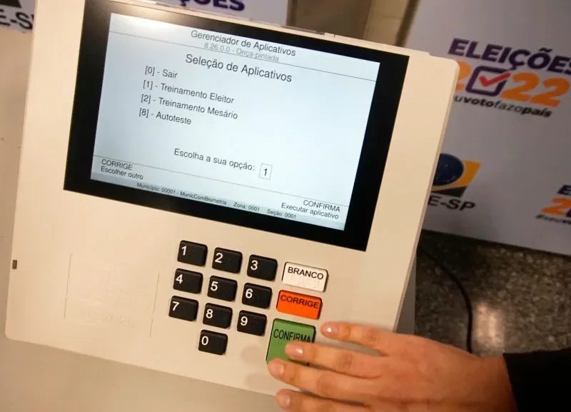 TSE paralisa apuração do segundo turno das eleições 2026