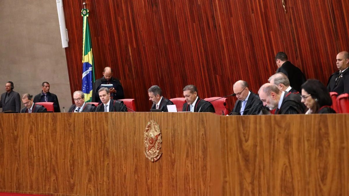 TSE cria regras sobre canais de campanha no WhatsApp