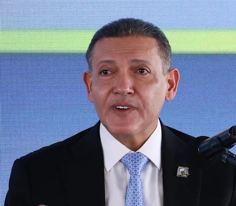 TSE determina extensão de votação até as 19h apenas para locais abertos