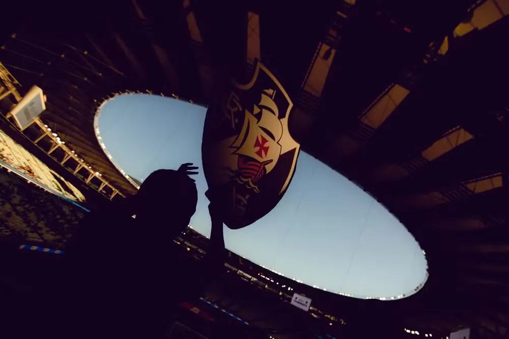 Vasco entra com nova petição pelo Maracanã e informa que jogo contra Boca Juniors será no Rio
