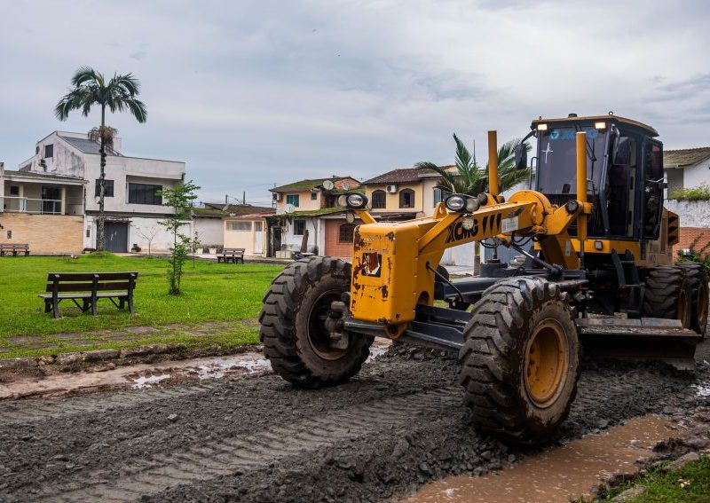 Vila Paranaguá recebe obras de pavimentação e revitalização