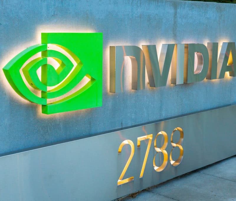 Volvo e Nvidia fecham parceria para lançar carros autônomos urbanos até 2030