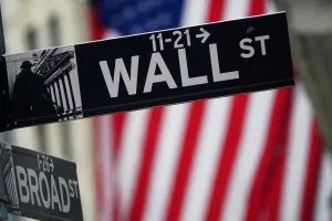 Wall Street fecha em alta puxada por chips e aposta em IA; ação da Boeing cai