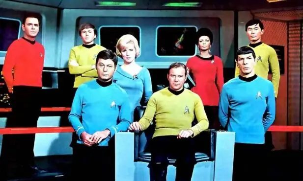 William Shatner vende pedra do rim por R$ 377 mil para caridade